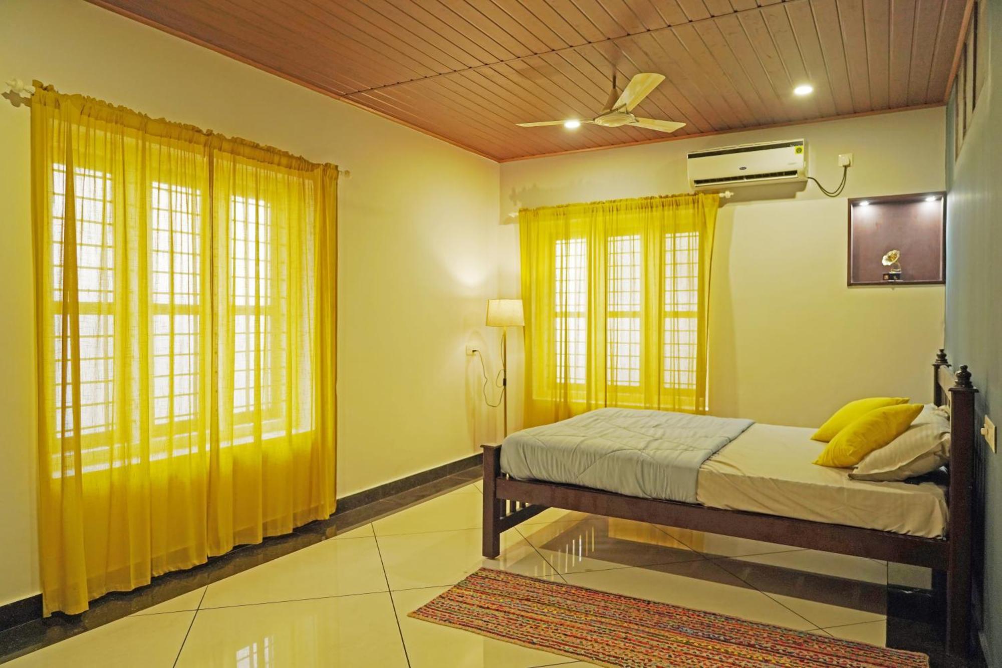 Orange Valley Town Residency Thiruvananthapuram Esterno foto