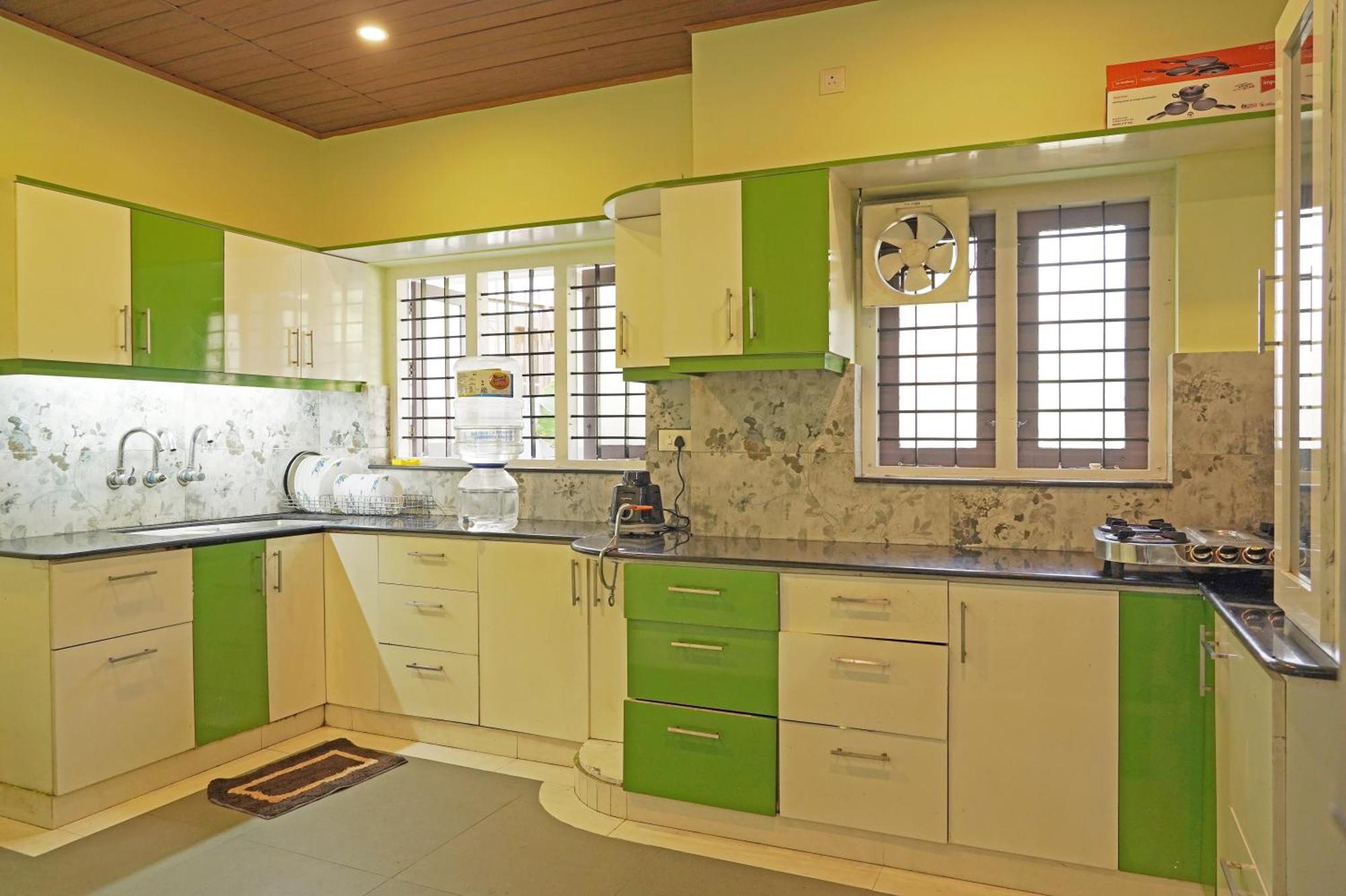 Orange Valley Town Residency Thiruvananthapuram Esterno foto