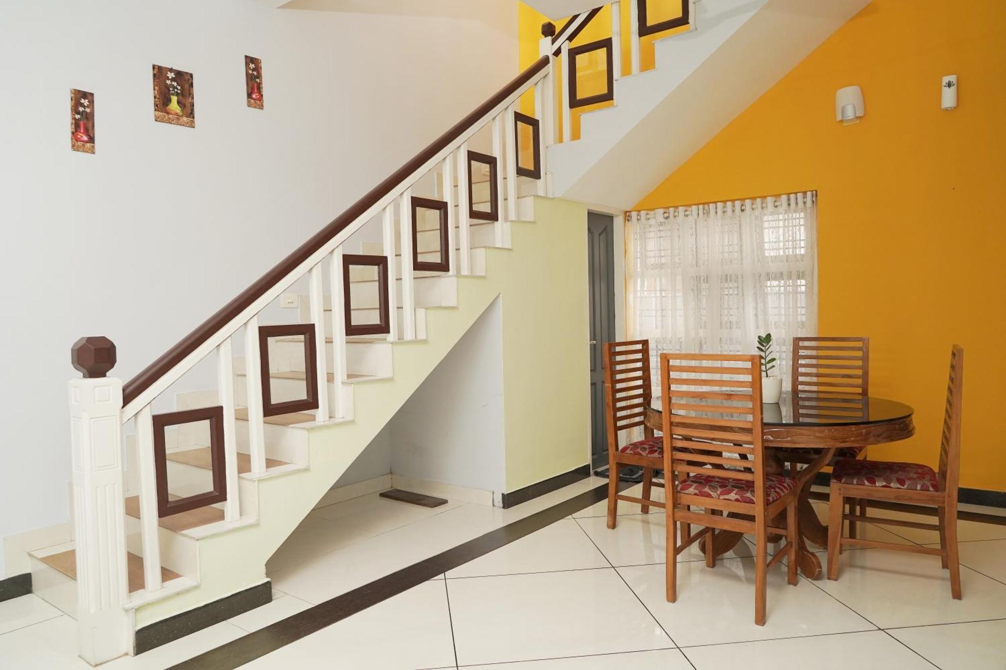 Orange Valley Town Residency Thiruvananthapuram Esterno foto